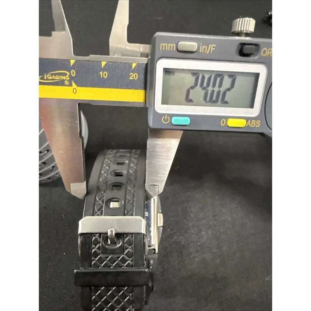 Vintage Nike Sportwatch W-5086 running with a new battery!